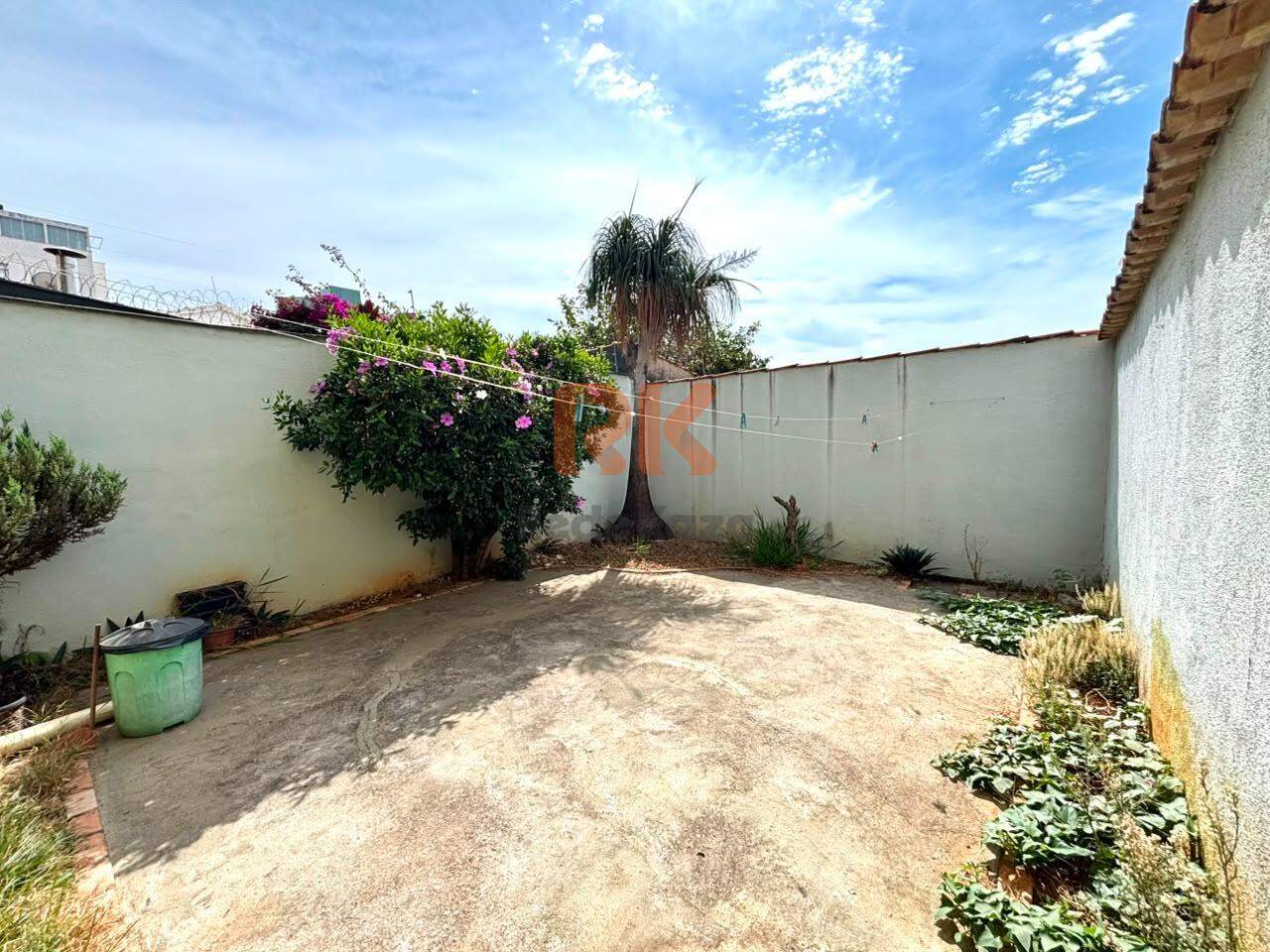 Casa à venda no Jardim Atlantico: 