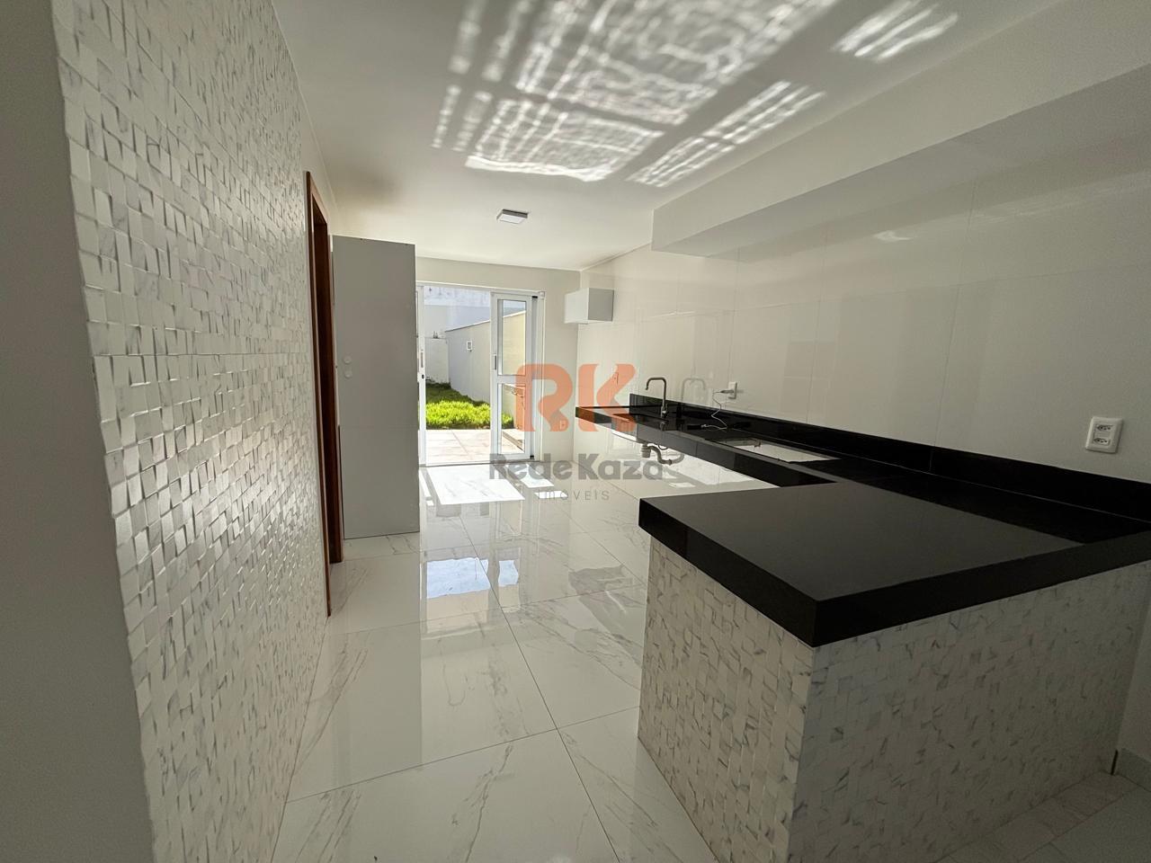 Casa geminada à venda no Cabral: 