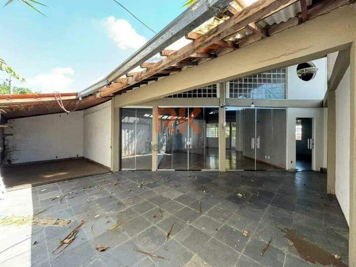 Casa à venda no Santa Amélia: 