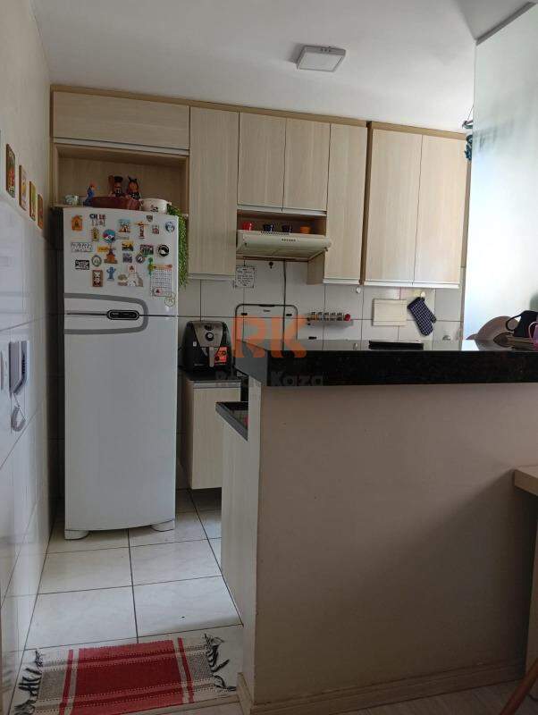 Apartamento à venda no Cândida Ferreira: 