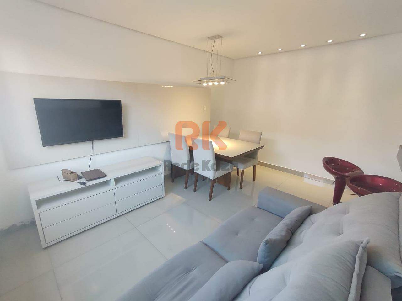 Apartamento para aluguel no Castelo: 