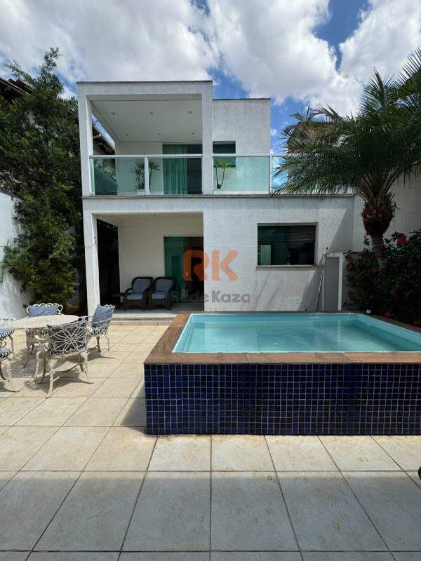 Casa à venda no Santa Amélia: 