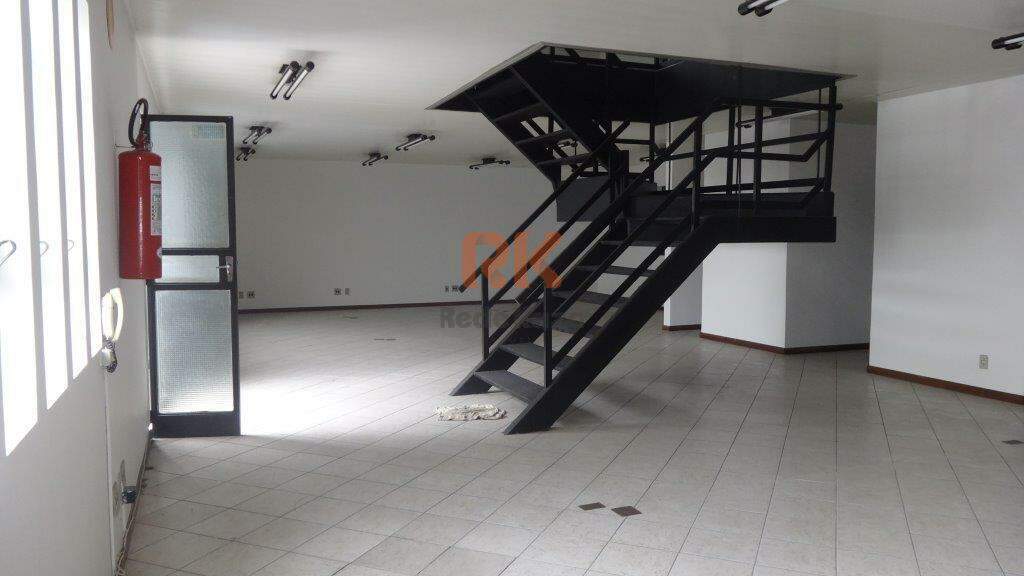 Galpão para aluguel no Itapoã: 