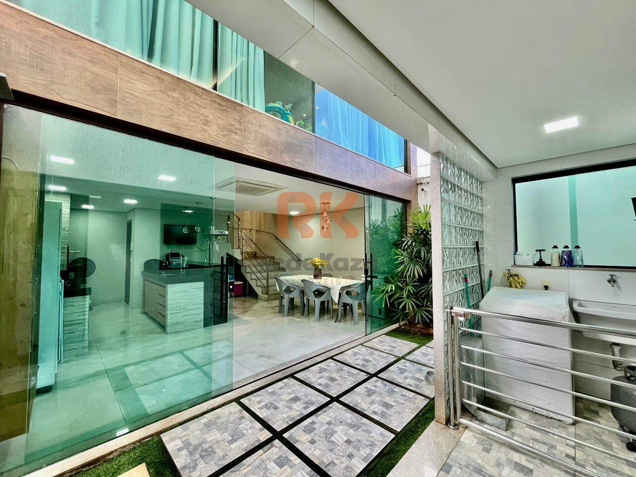 Casa à venda no Santa Amélia: 