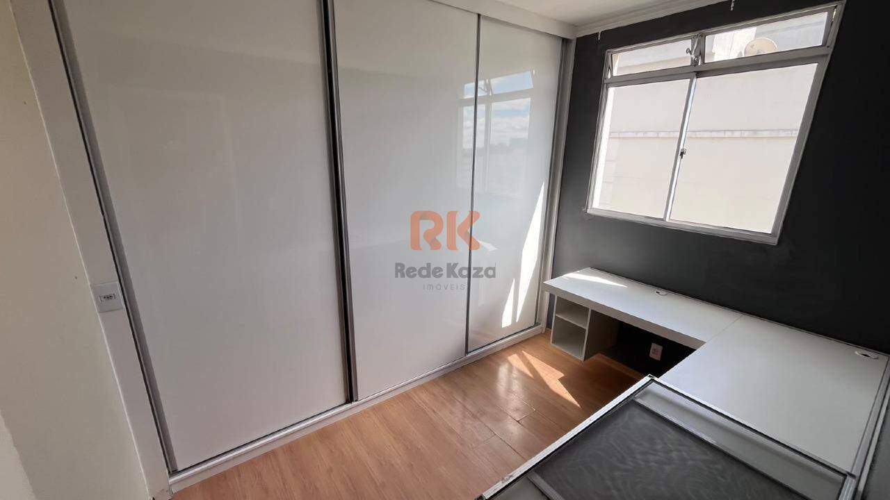 Apartamento para aluguel no Cabral: 