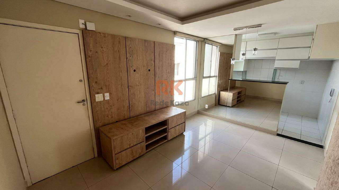 Apartamento para aluguel no Cabral: 