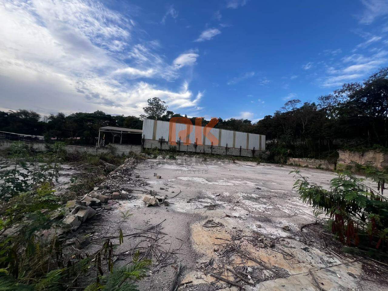 Área Comercial à venda no Contagem: 