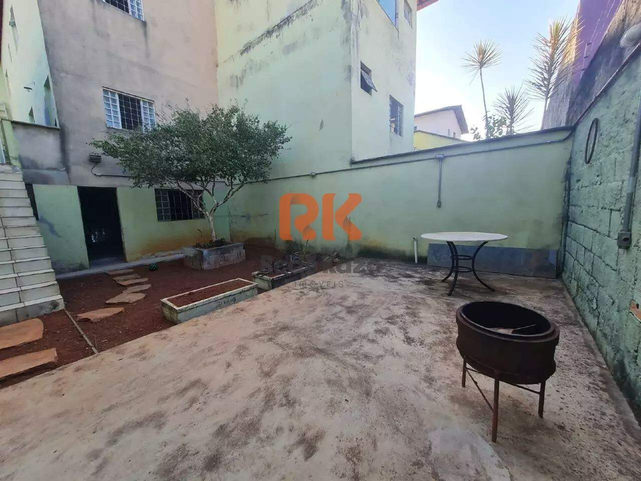Casa para aluguel no Santa Terezinha: 