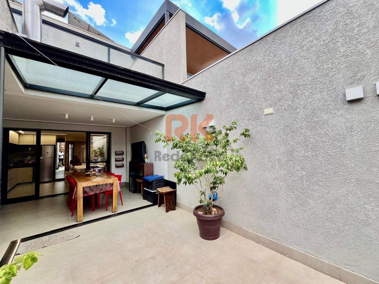 Casa à venda no Dona Clara: 