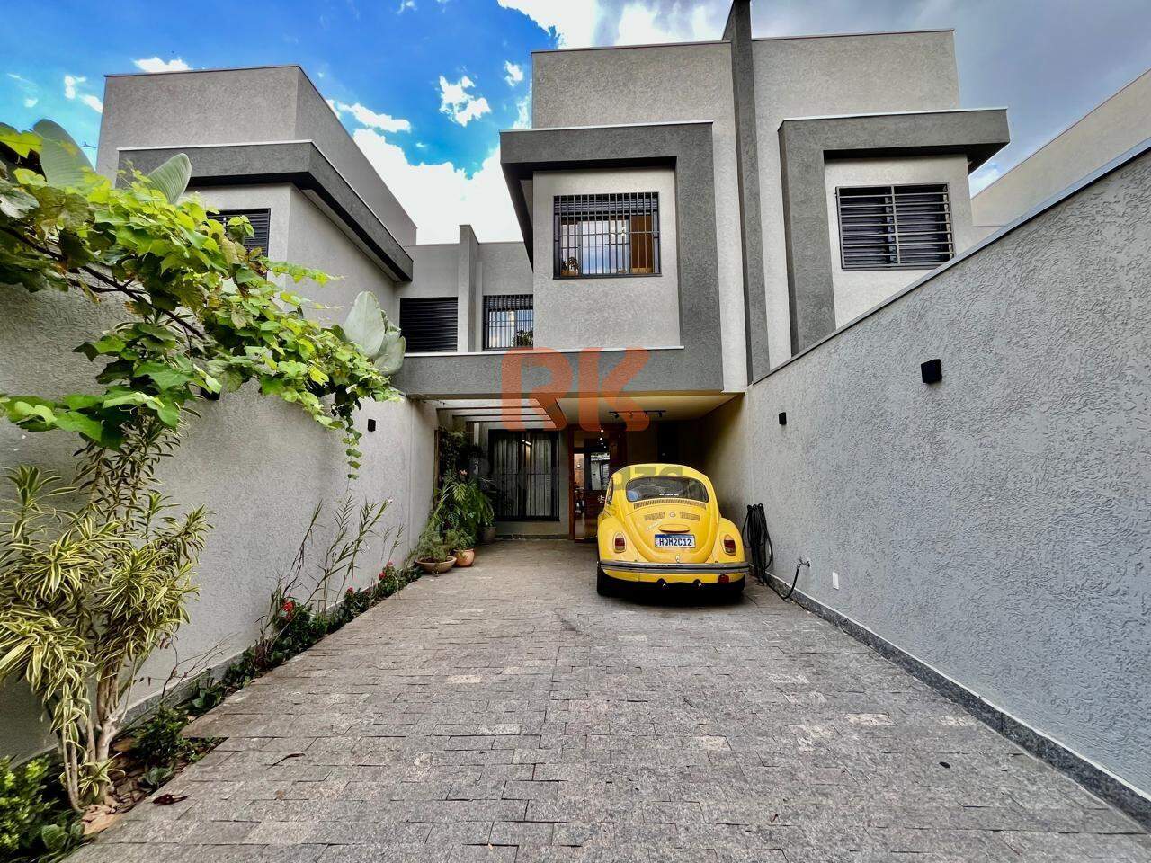 Casa à venda no Dona Clara: 