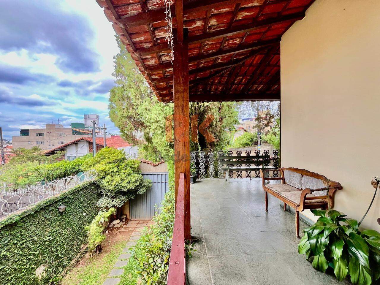 Casa à venda no Santa Rosa: 