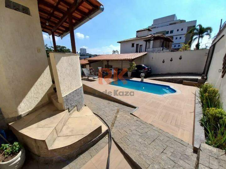 Casa à venda no Santa Amélia: 
