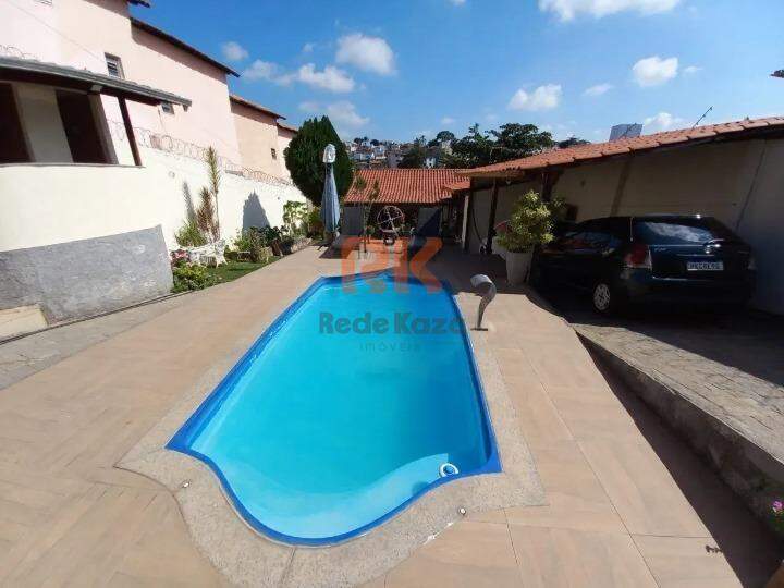Casa à venda no Santa Amélia: 