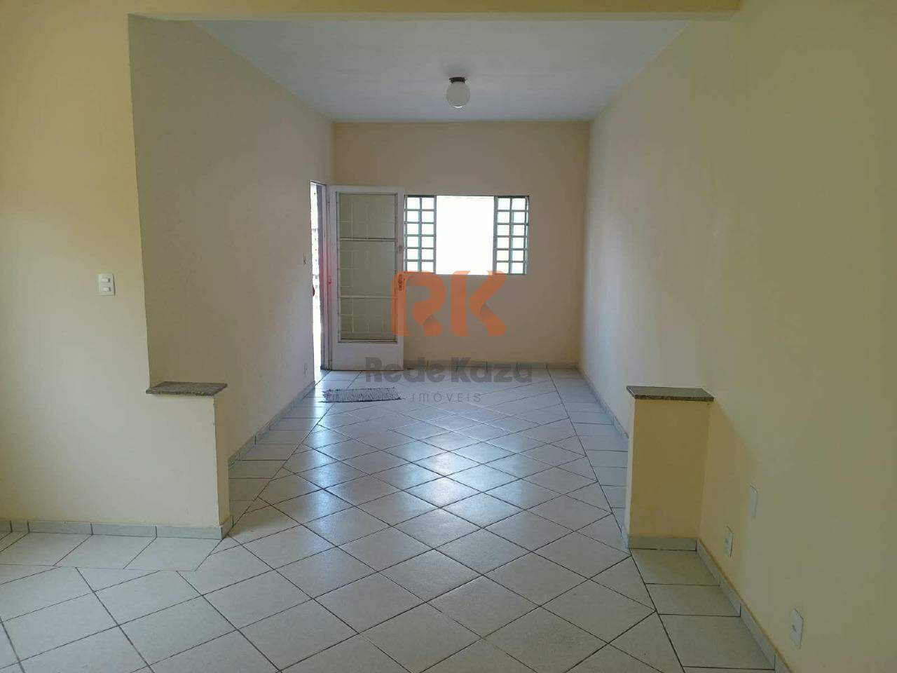 Casa para aluguel no Santa Terezinha: 