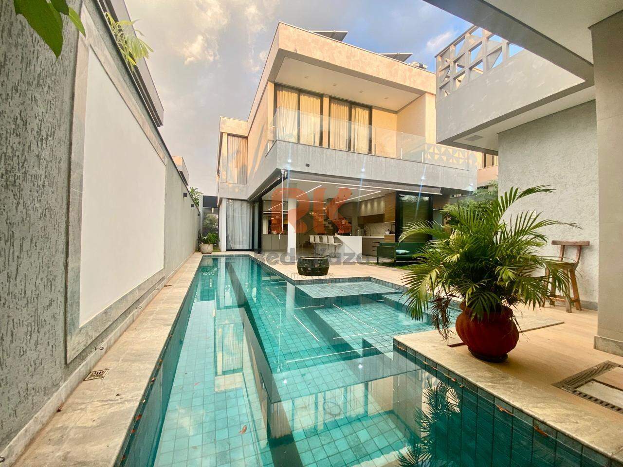 Casa à venda no Portal Do Sol: 