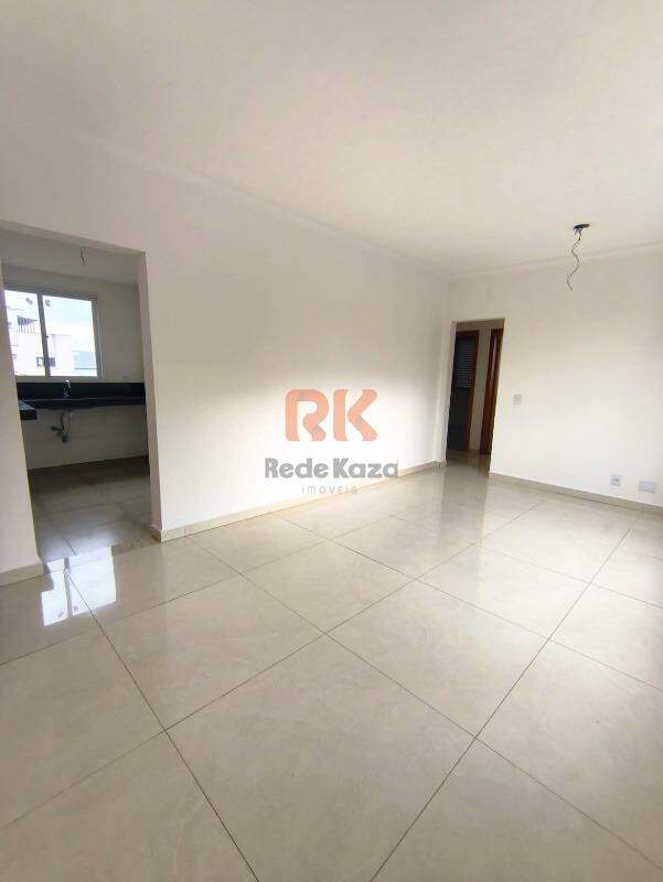 Apartamento para aluguel no Cabral: 