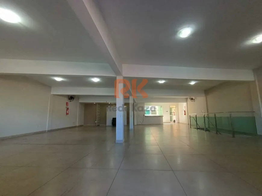 Ponto Comercial para aluguel no Glória: 