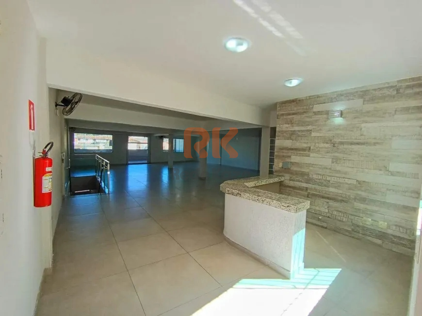 Ponto Comercial para aluguel no Glória: 