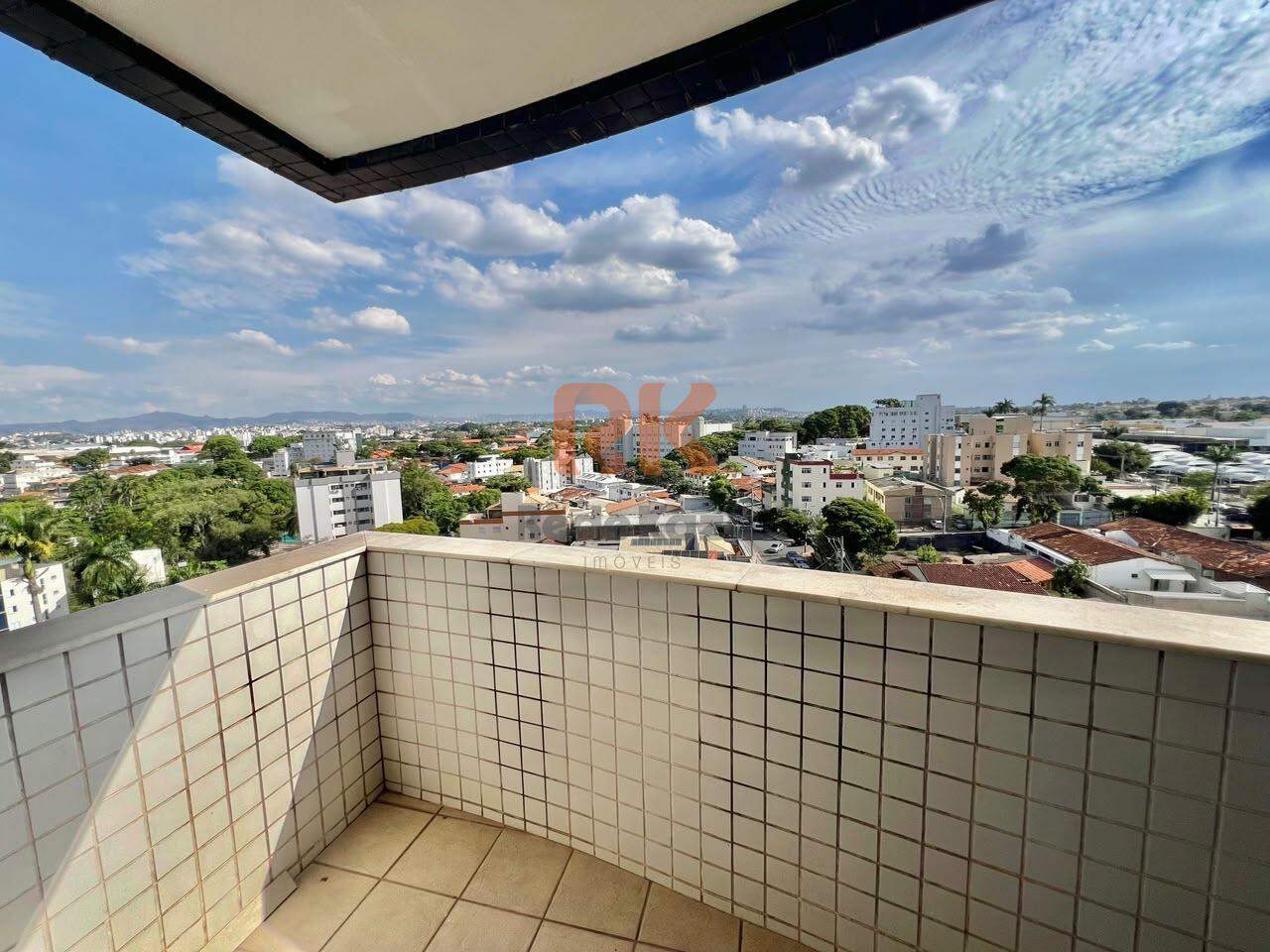 Cobertura à venda no Itapoã: 