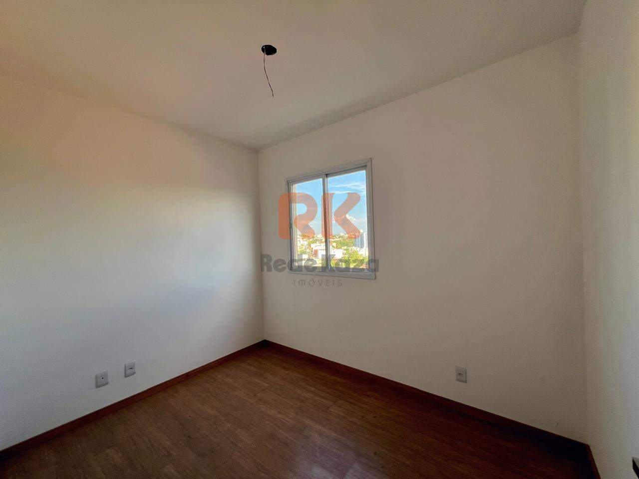 Apartamento à venda no Santa Mônica: 