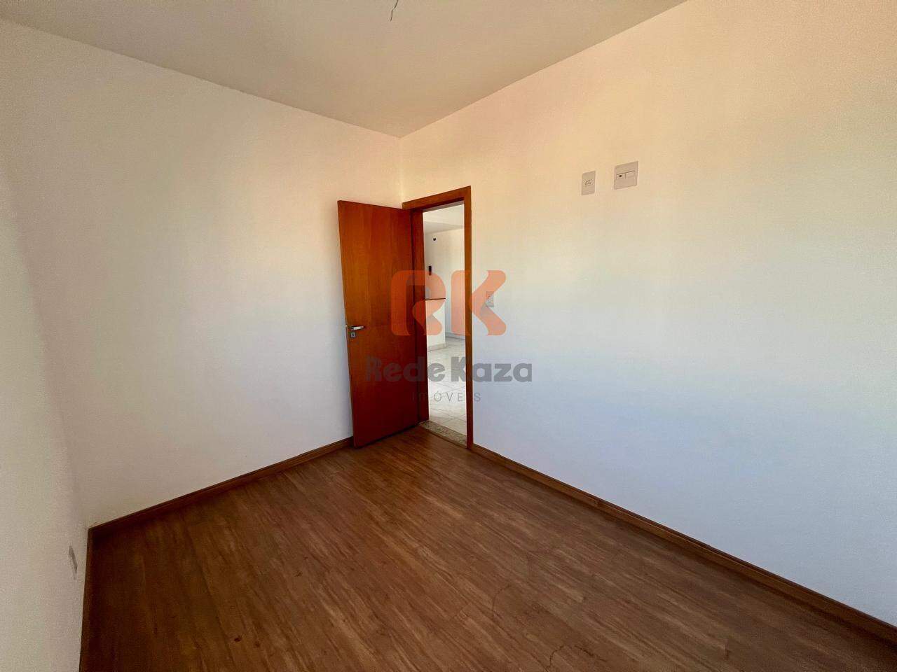 Apartamento à venda no Santa Mônica: 