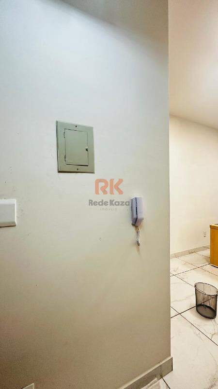 Sala para aluguel no Itapoã: 