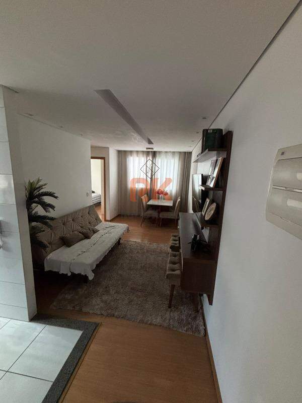 Apartamento para aluguel no Cabral: 