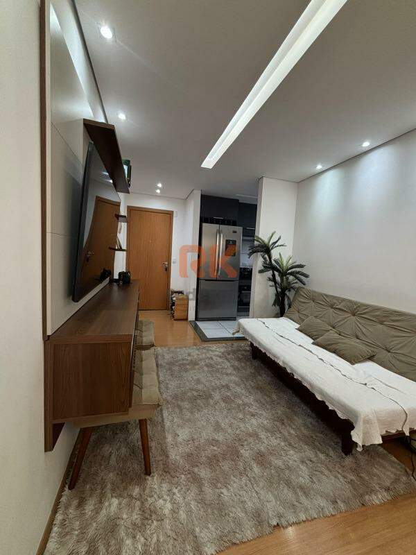 Apartamento para aluguel no Cabral: 