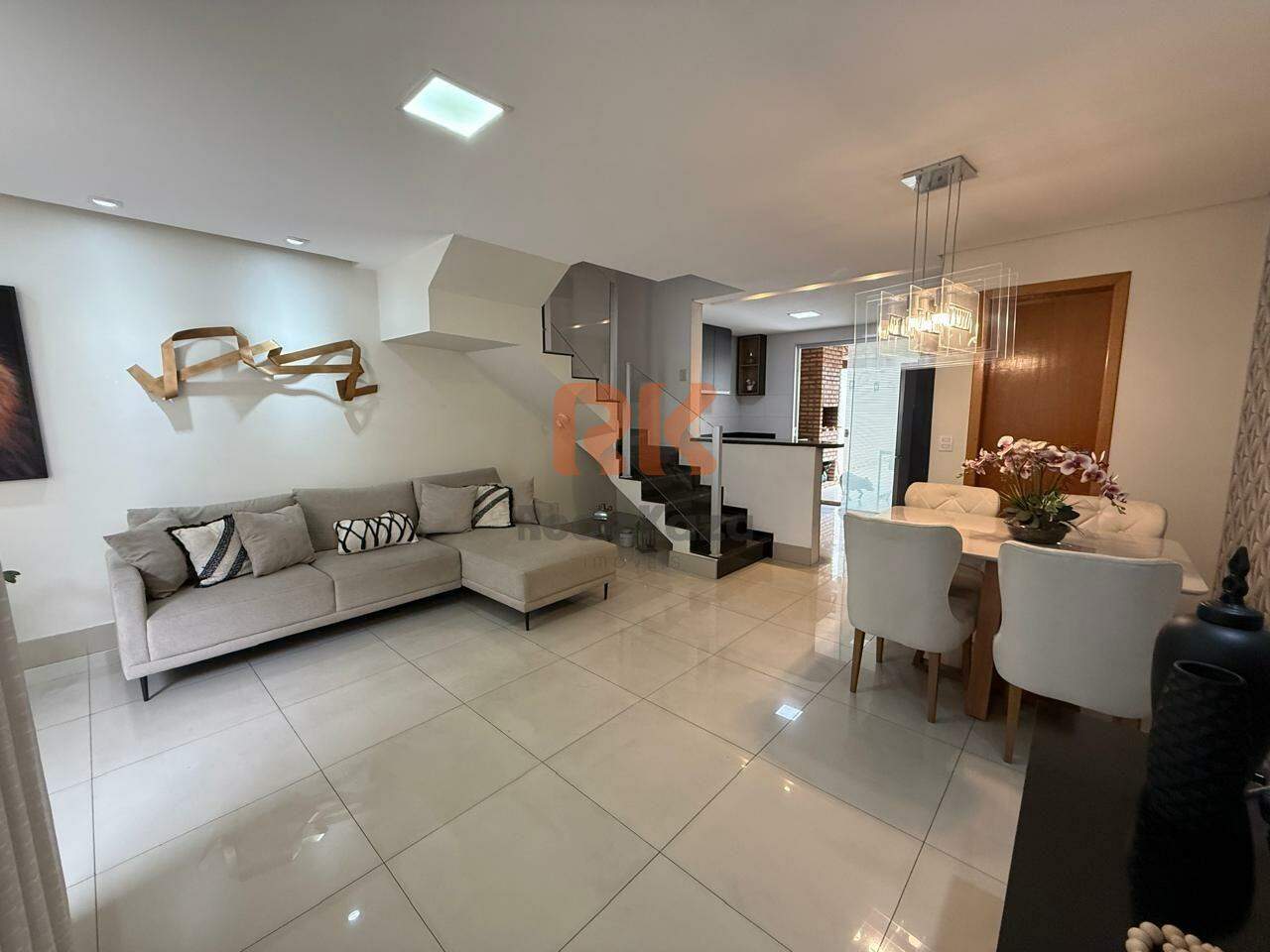 Casa à venda no Palmares: 