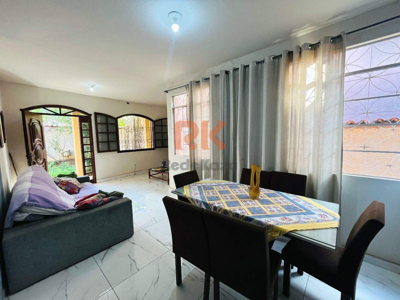 Casa à venda no Jaraguá: 