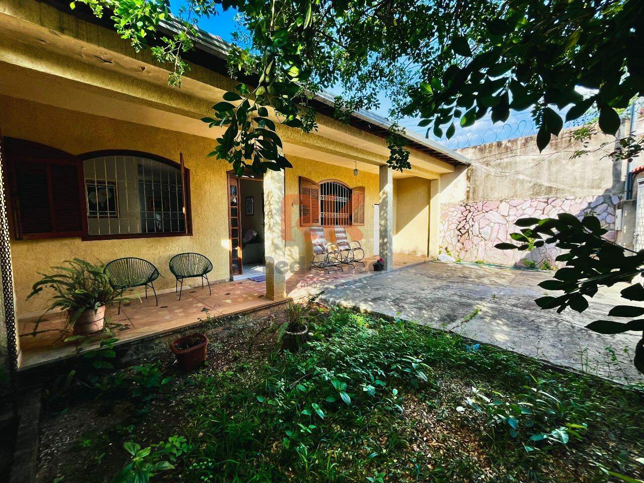 Casa à venda no Jaraguá: 