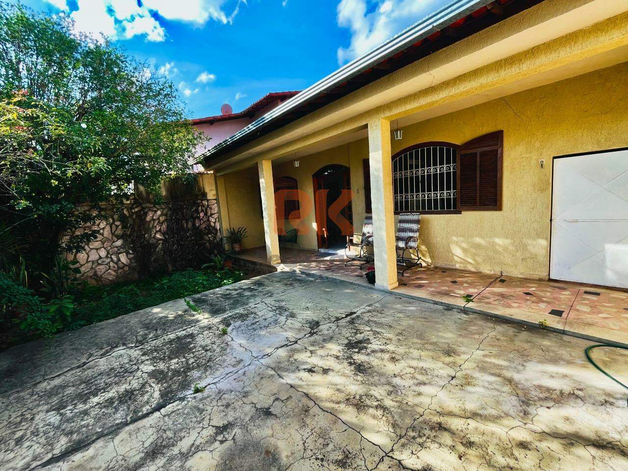 Casa à venda no Jaraguá: 