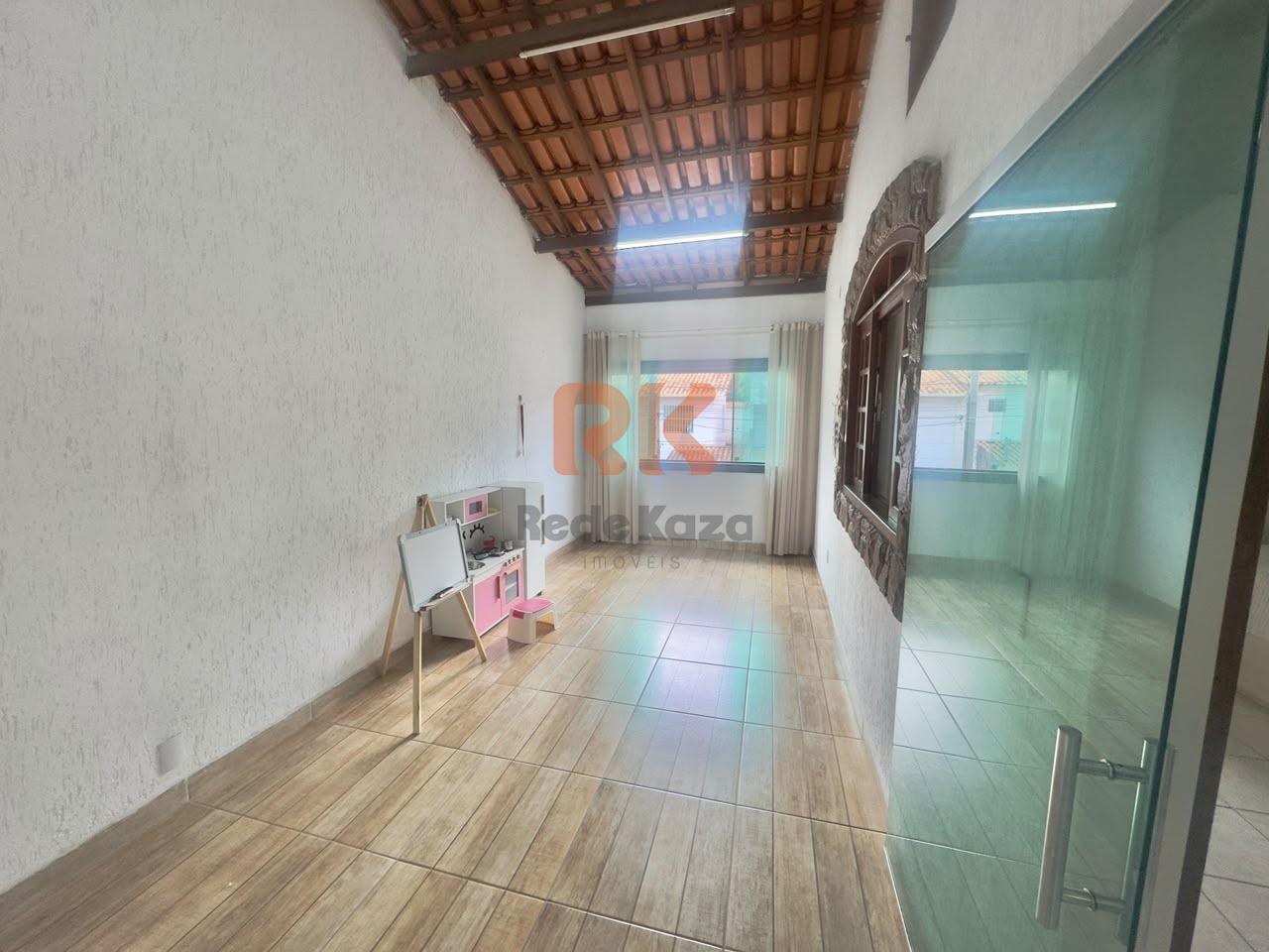 Casa geminada à venda no Vila Cloris: 