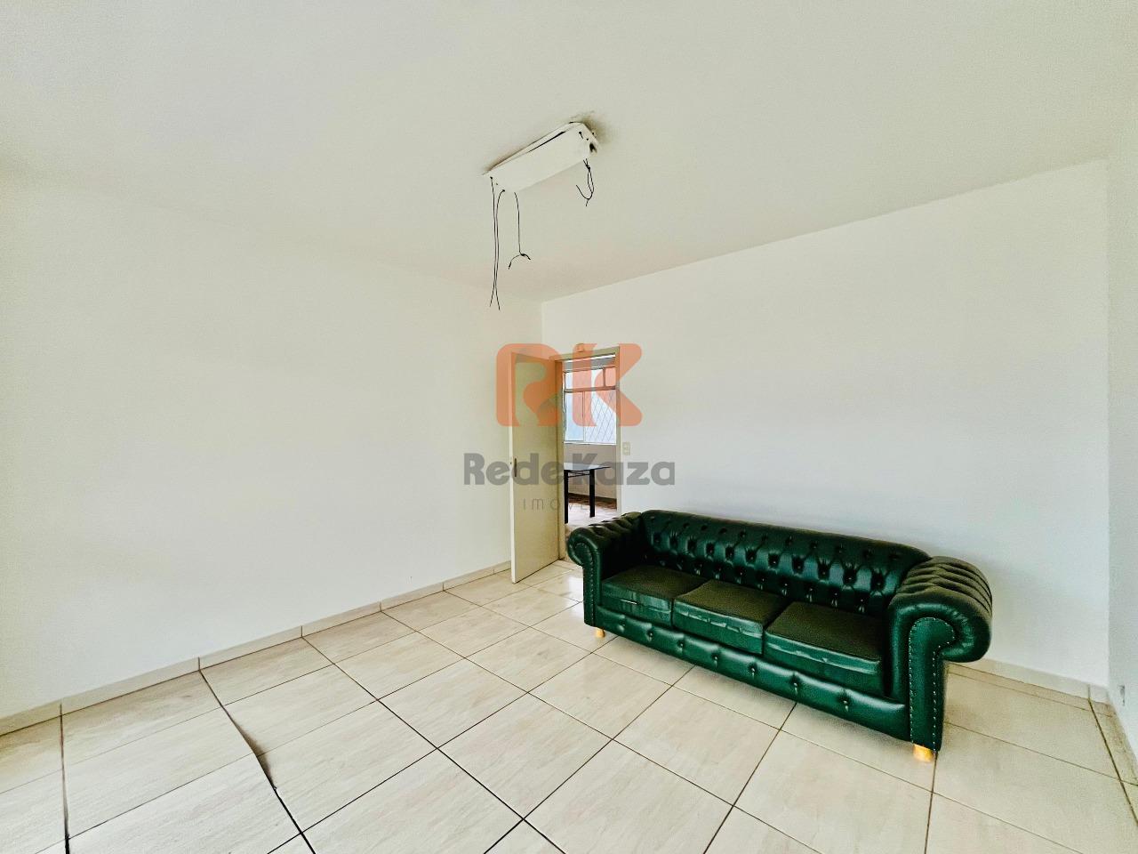 Casa à venda no Planalto: 