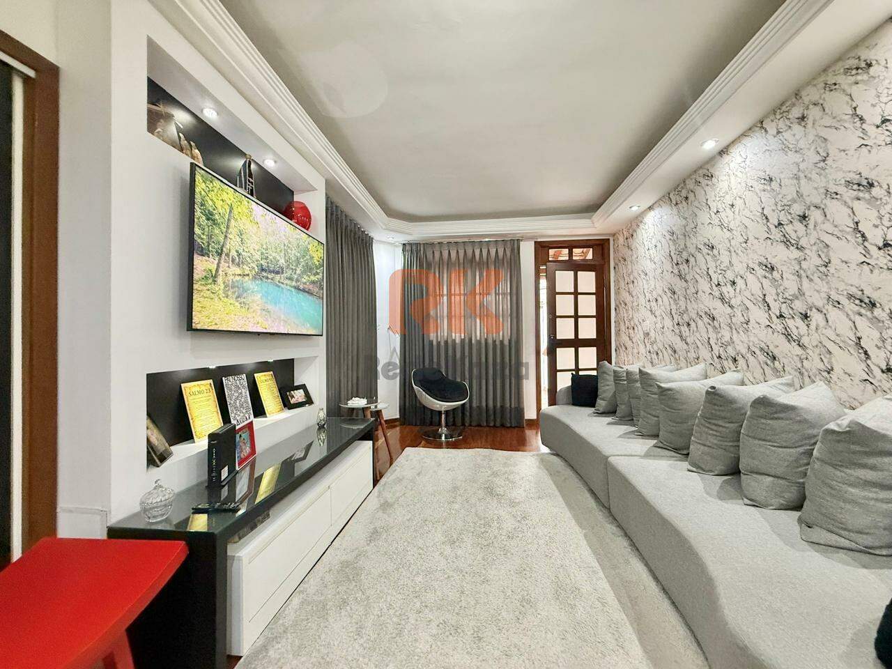 Casa geminada à venda no Castelo: 