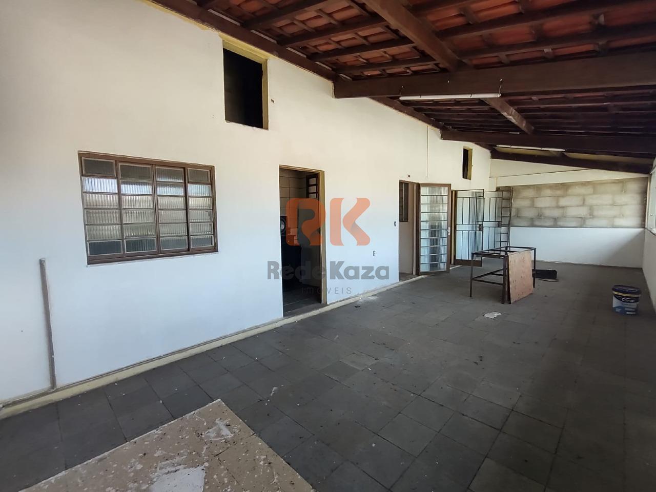 Casa para aluguel no Heliópolis: 