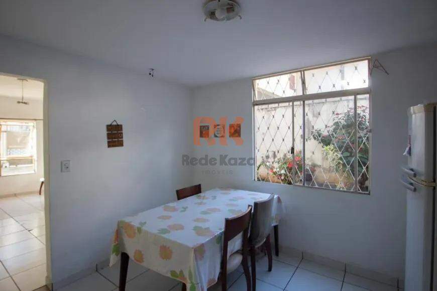 Casa à venda no Alípio de Melo: 