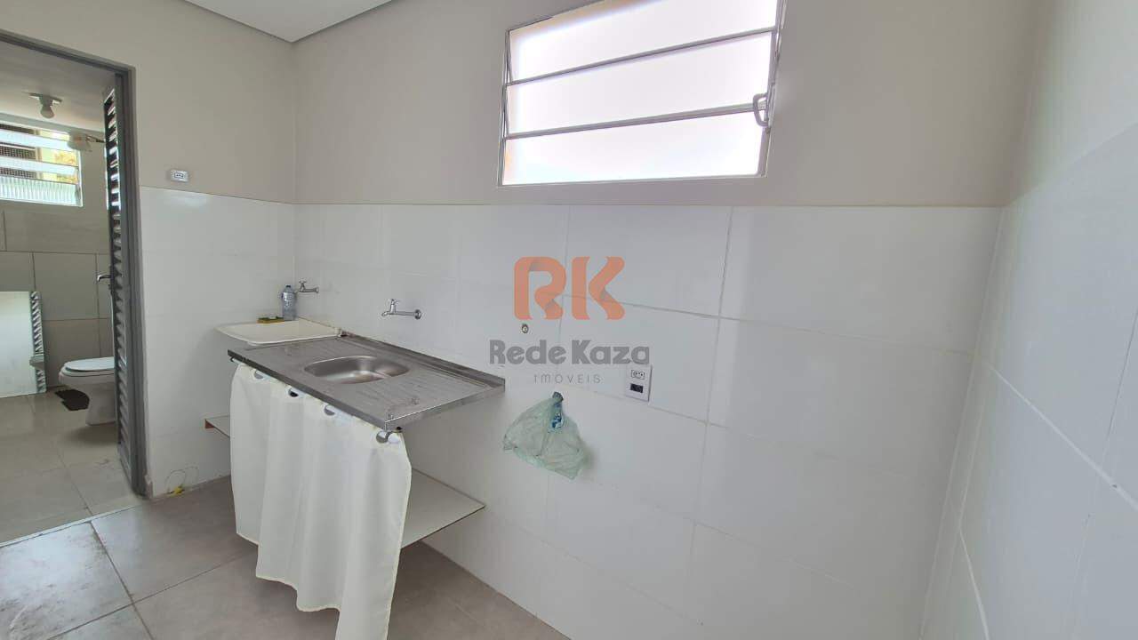 Kitnet para aluguel no Santa Rosa: 