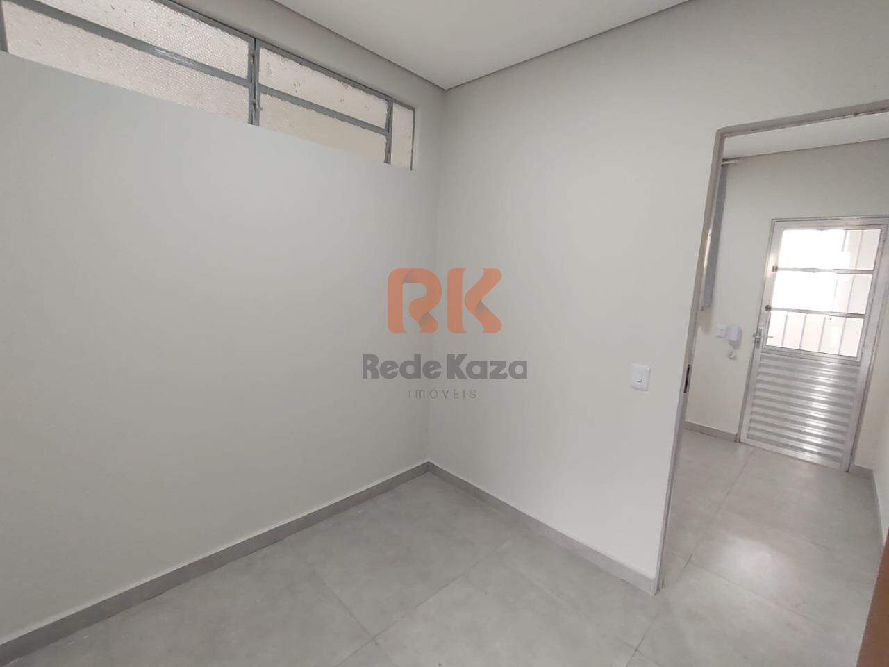 Kitnet para aluguel no Santa Rosa: 