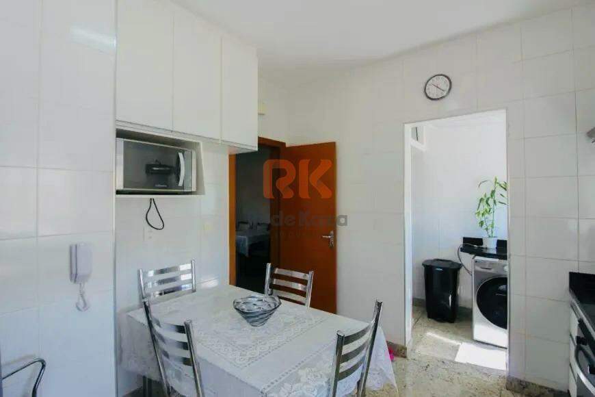 Apartamento à venda no Castelo: 