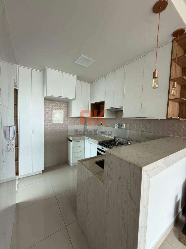 Apartamento para aluguel no Cabral: 