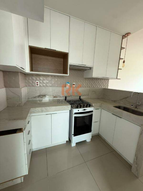 Apartamento para aluguel no Cabral: 