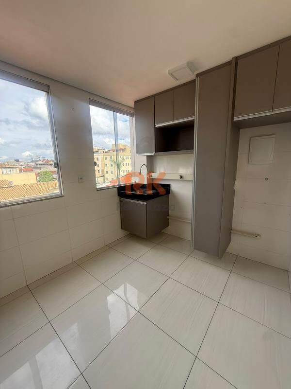Apartamento para aluguel no Arvoredo: 