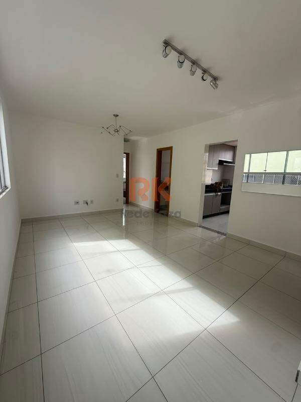 Apartamento para aluguel no Arvoredo: 