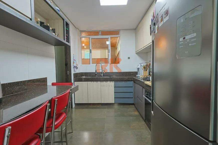 Apartamento à venda no Castelo: 