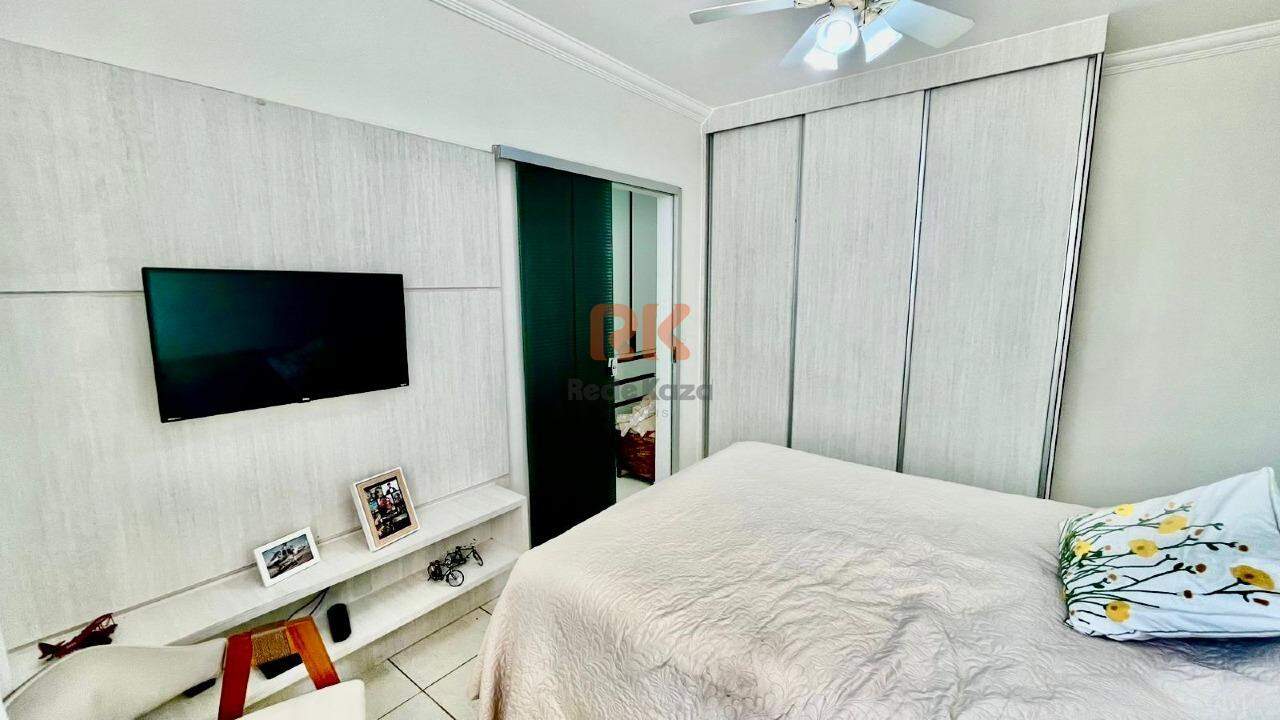 Casa geminada à venda no Cabral: 