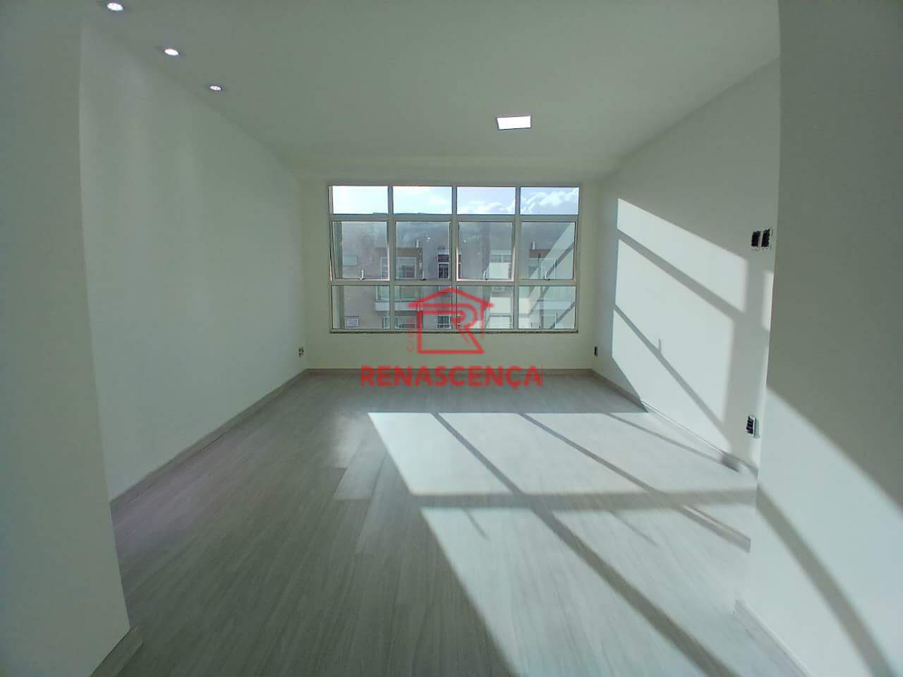 Sala para aluguel no Taquara: 