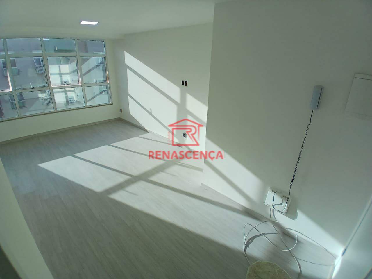 Sala para aluguel no Taquara: 