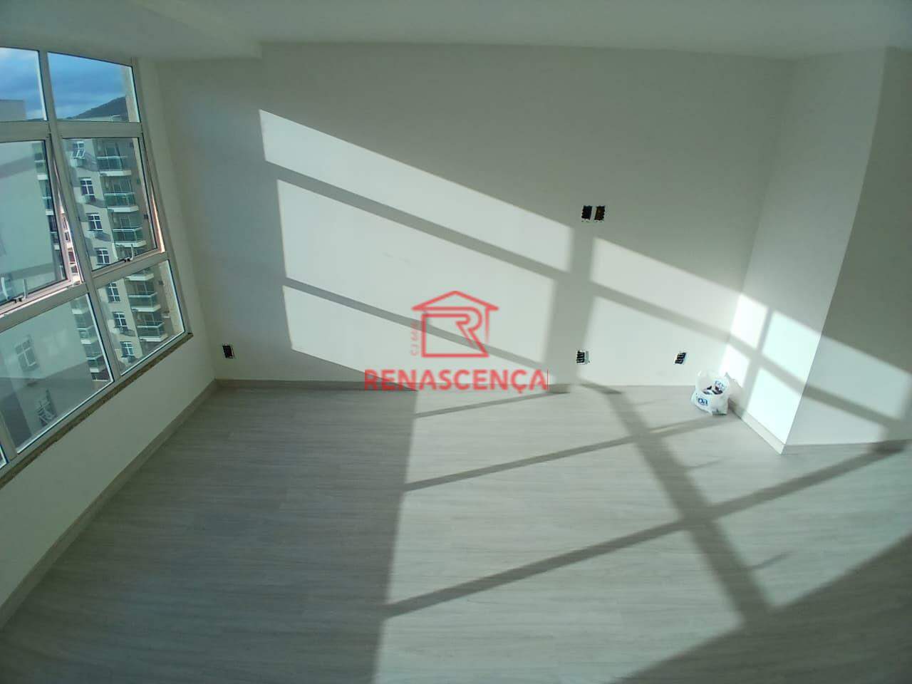 Sala para aluguel no Taquara: 