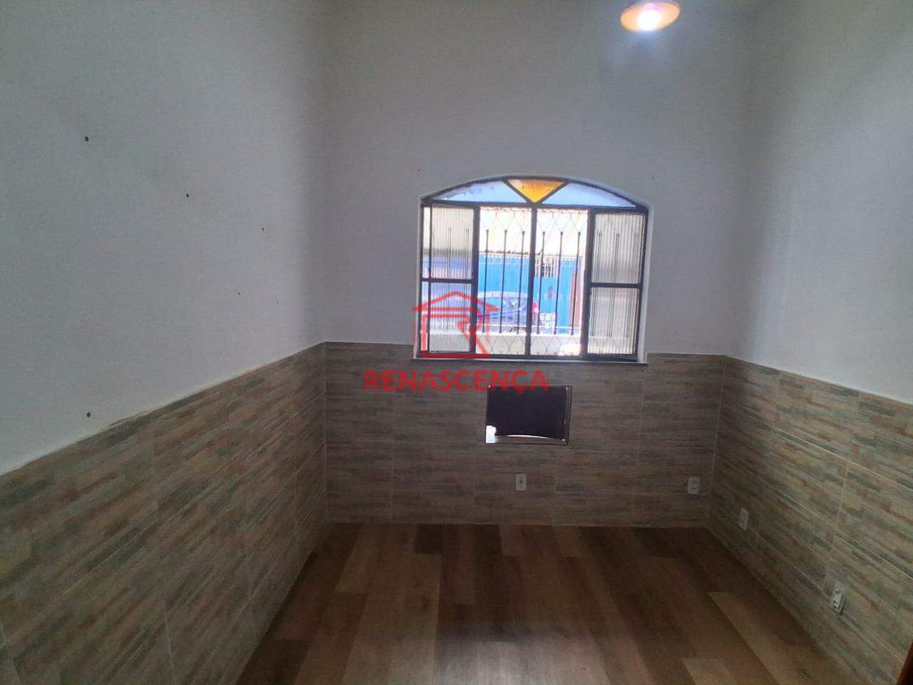 Casa para aluguel no Quintino Bocaiuva: 